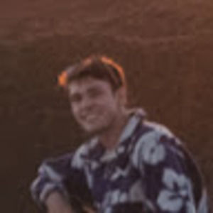 Meet your Posher, Troy